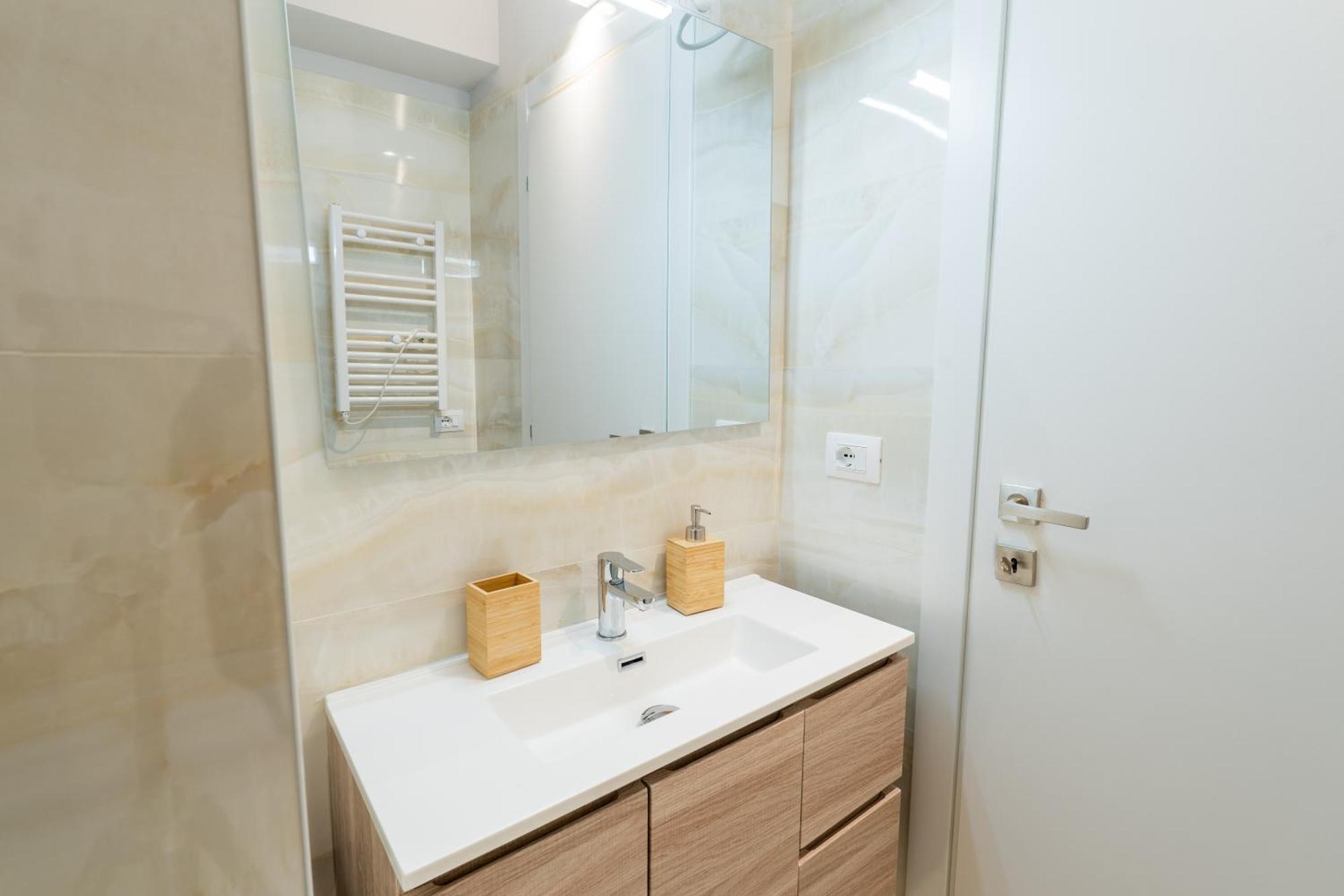 Palmanova Suites Milán Exterior foto